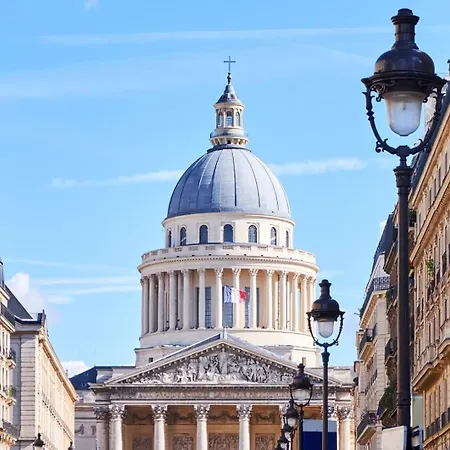 Bluestay 551 - Superb In Paris