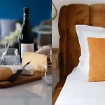 Bluestay 551 - Superb In * Paříž
